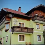 Haus Seerose Apartment Seeboden