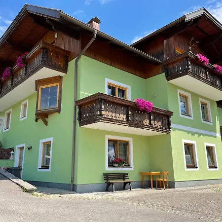 Haus Seerose *